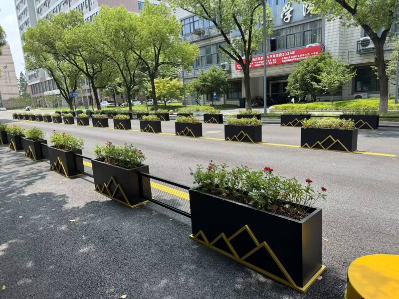 鐵藝花箱